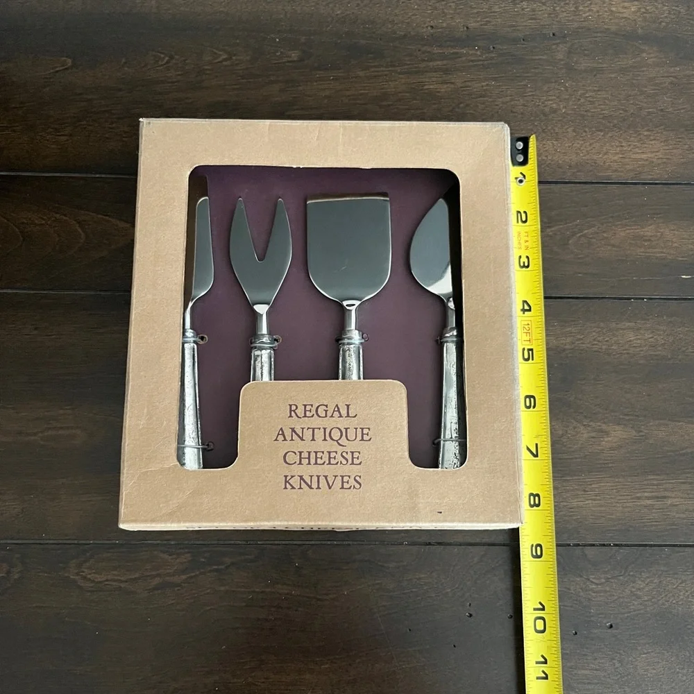 Sur La Table Regal Antique Cheese Knives – Set of 4 – NWT - Vintage - Gift Ready